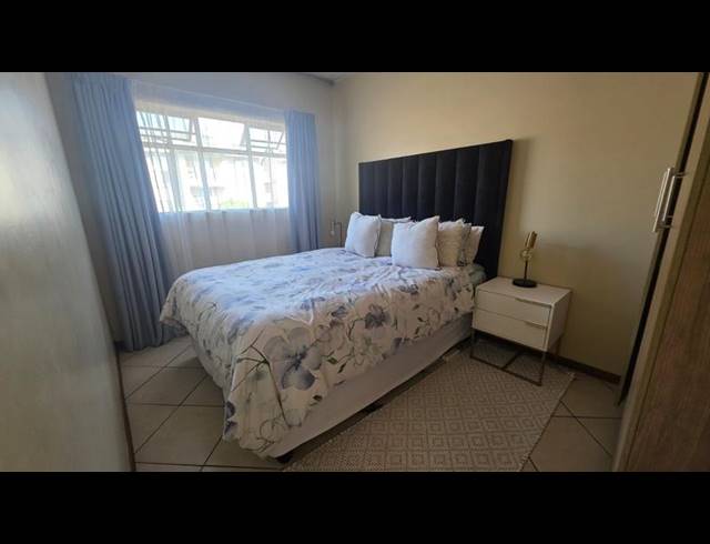 2 BEDROOM APARTMENT FOR SALE IN STONERIDGE